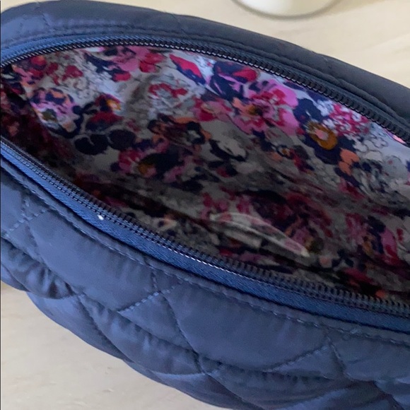 Vera Bradley Ultralight Grand Cosmetic Navy - Picture 3 of 5